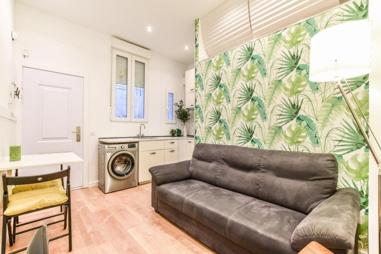 Apartamento Acogedor En El Barrio De Las Letras Appartamento Madrid Esterno foto