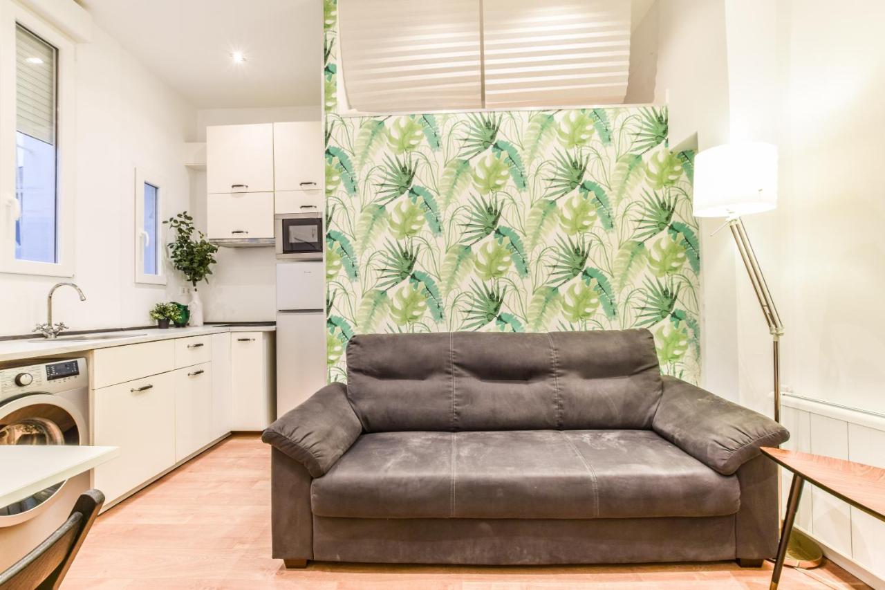 Apartamento Acogedor En El Barrio De Las Letras Appartamento Madrid Esterno foto