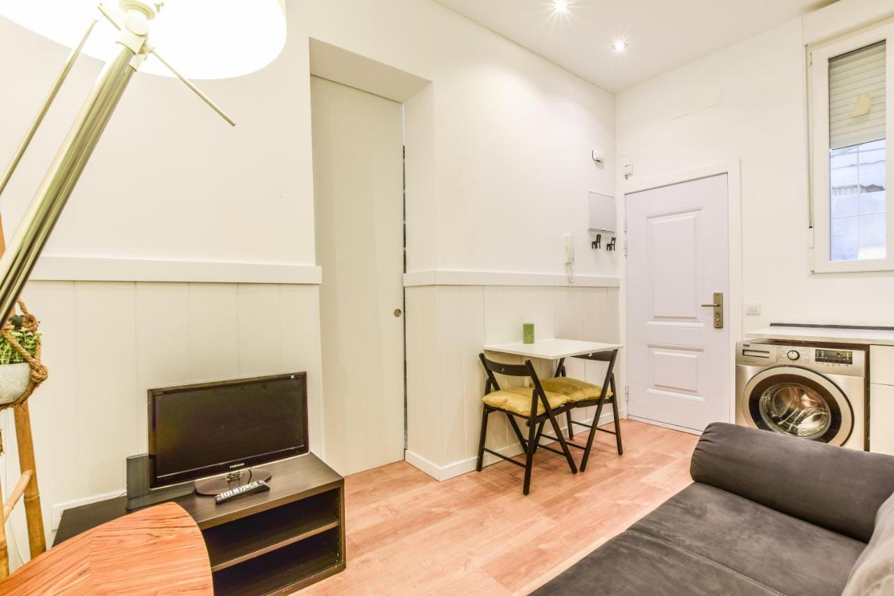 Apartamento Acogedor En El Barrio De Las Letras Appartamento Madrid Esterno foto