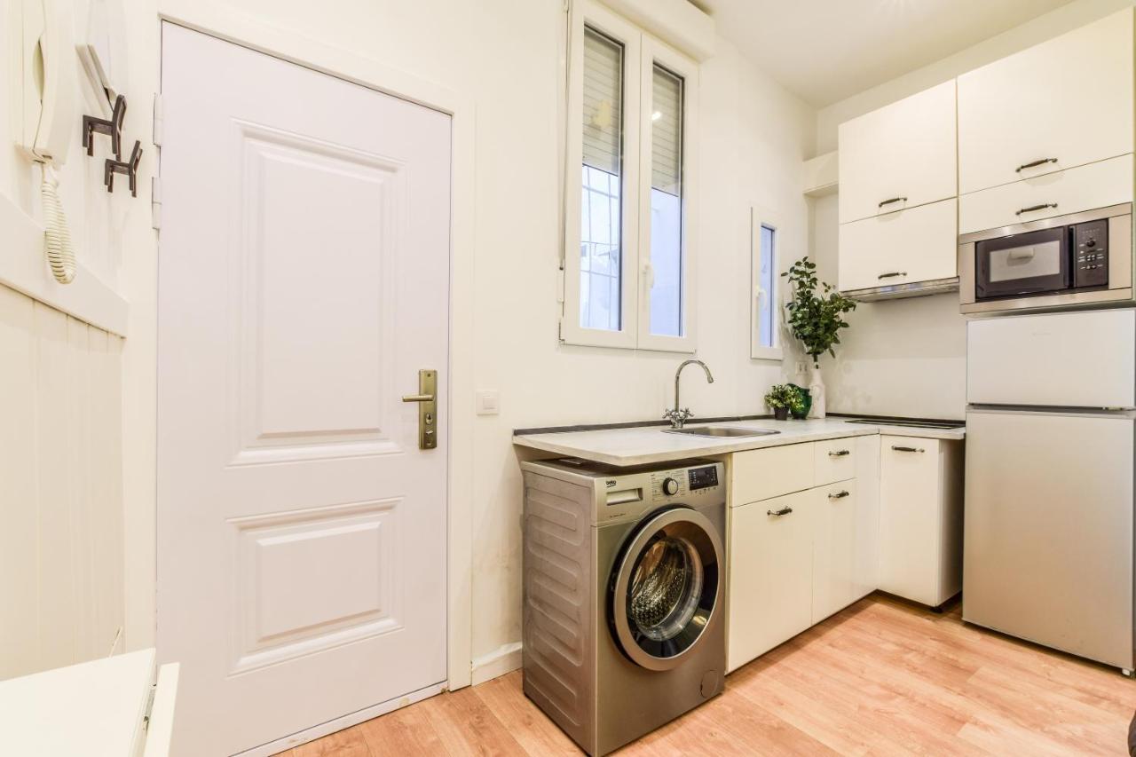Apartamento Acogedor En El Barrio De Las Letras Appartamento Madrid Esterno foto